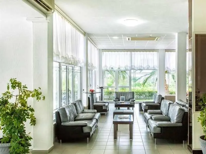 Xenios Port Marina Hotel Pefkochori