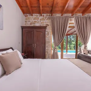 Alia Palace & ***** Pefkochori